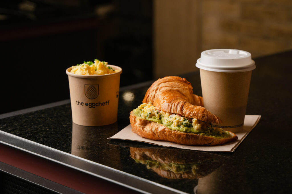 the eggcheff oeufs brouillés minute